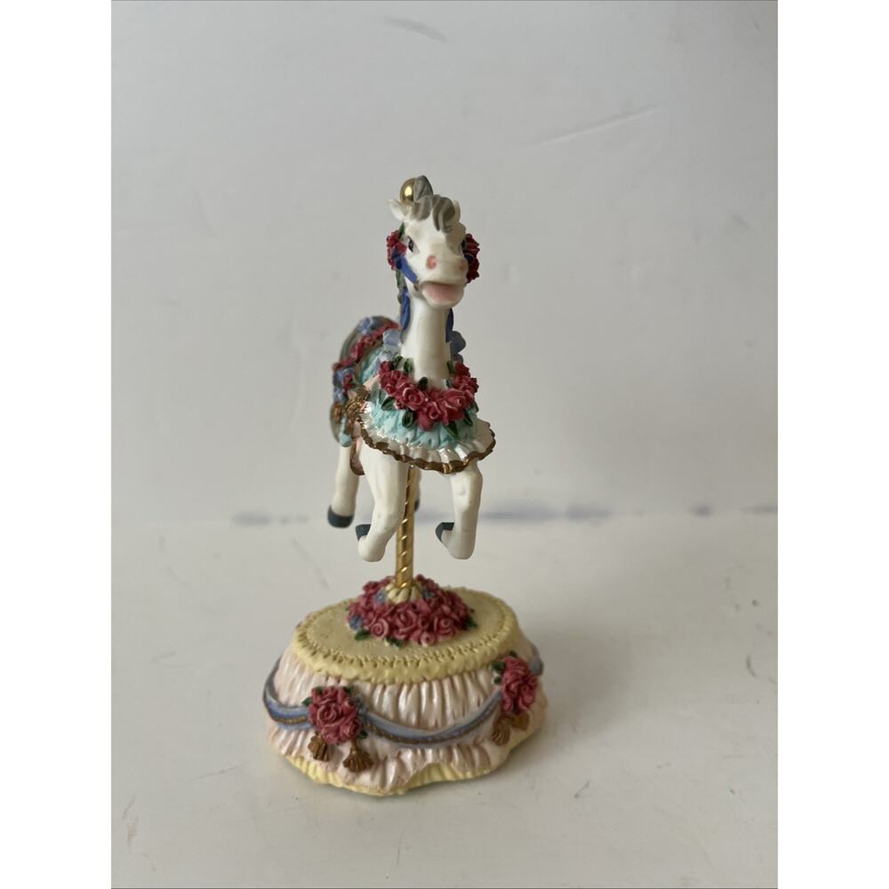 Vintage Heritage House Melodies County Fair Collection Carousel Music Box #2160 - Picture 2 of 9